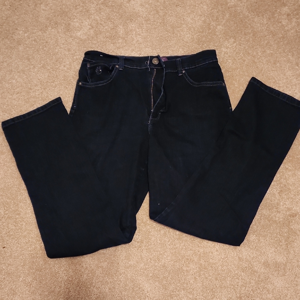 Gloria Vanderbilt Women's Black Straight Leg Jeans